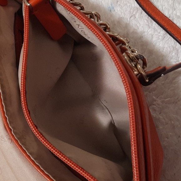 Calvin Klein Orange Leather Chain Bag - Picture 10 of 10